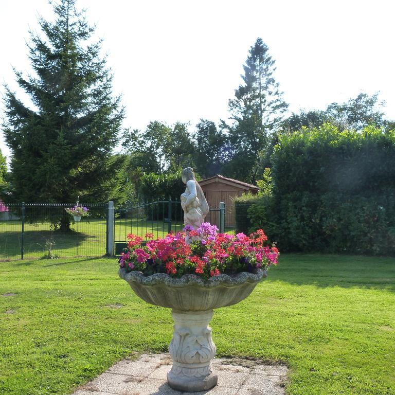 Gite Et Relais Equestre De Marie Tours-en-Vimeu Εξωτερικό φωτογραφία